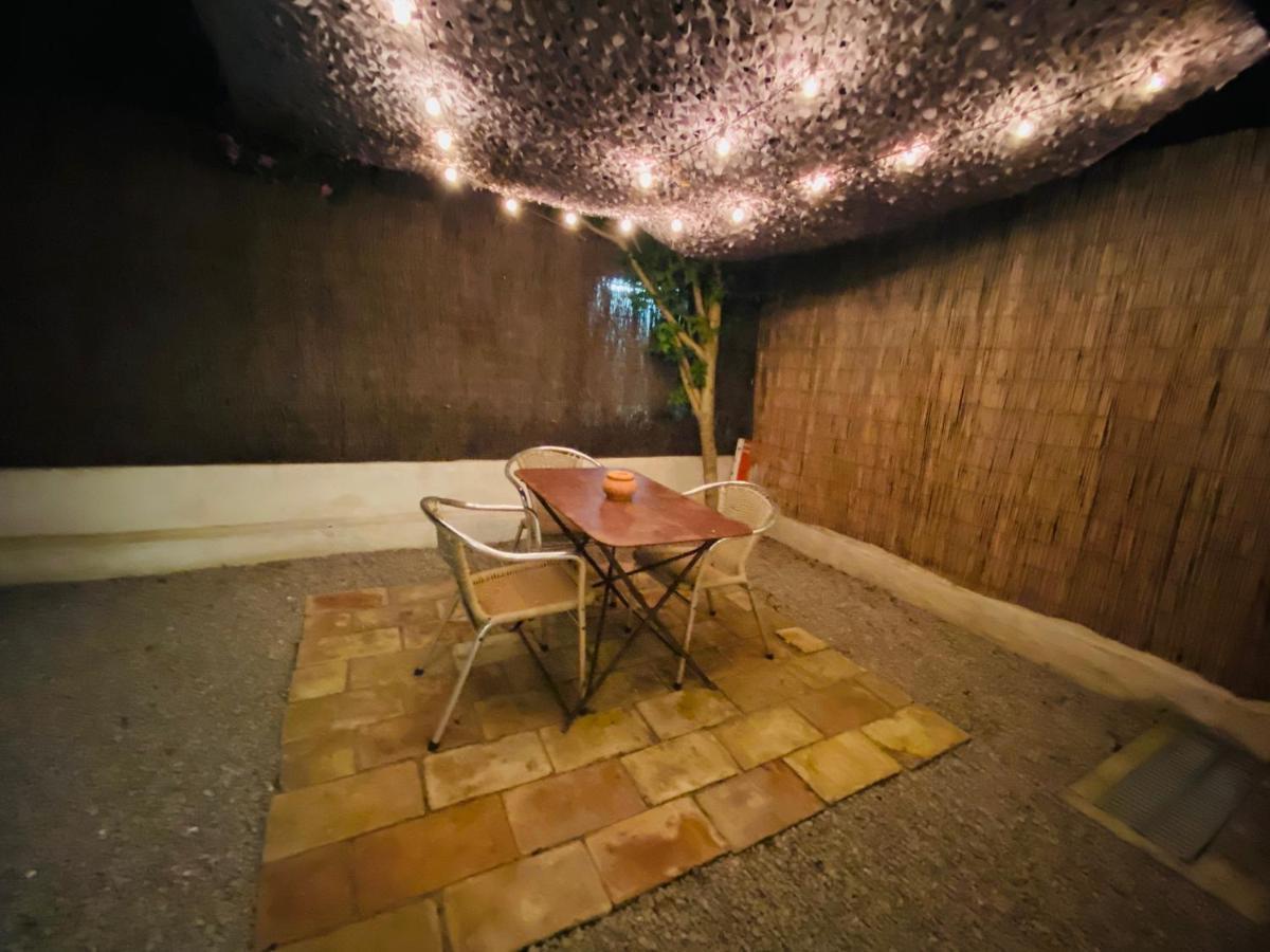 몽펠리에 Grand Studio De 38M2 Et Cour Independante De 25M2 Dont Wifi Et Netflix 아파트 외부 사진